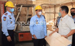 Kunjungi Lapas Porong, Kakanwil Minta Jajarannya Dengarkan Keluhan Narapidana