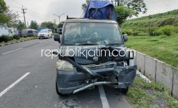 Mobil Agya Ditabrak Pikup Saat Putar Balik di Jalur Ketapang Tanggulangin Sopir Terluka