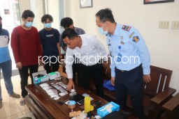 Petugas Lapas Pemuda Madiun Gagalkan Pengiriman 10 Paket Narkoba Berbagai Jenis