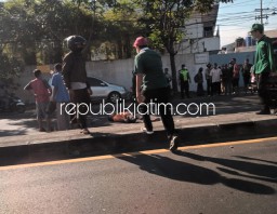Hendak Mendahului, Pemotor Asal Trosobo Taman Apes Tersenggol Bus Mira Hingga Cedera Otak