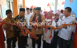 Dorong Literasi Minat Baca Anak, Wabup Sidoarjo Resmikan Perpustakaan Ramah Anak SDN Ngingas Waru