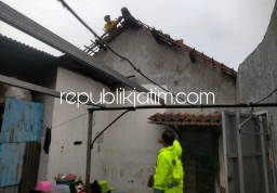 Puluhan Rumah Warga di Dua Desa di Porong Disapu Angin Puting Beliung