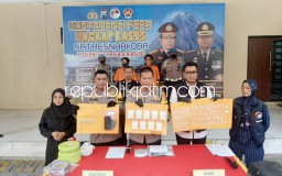 Dua Pengedar Sabu-Sabu Hampir Seberat 1 Kilogram Diringkus Polresta Sidoarjo