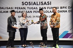 Bupati Sidoarjo : Kades Harus Dapat Pendampingan Hukum Soal Pengelolaan Dana Desa