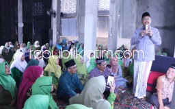 Gus Muhdlor Ingatkan Ibu-Ibu Soal Pentingnya Peran Ibu Dalam Mencetak Anak Berakhlak