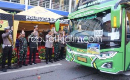 Wabup dan Forkopimda Sidoarjo Berangkatkan 10 Bus Mudik Bareng Gratis dari Terminal Bungurasih