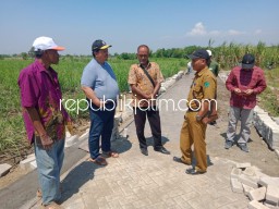 Pastikan Program PISEW Berjalan Baik, Anggota Komisi V DPR RI Turun Lapangan di Tulangan
