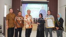 Direktur Teknologi dan Informasi BPJS Kesehatan Pastikan Transformasi Digital di Sidoarjo Berjalan Baik