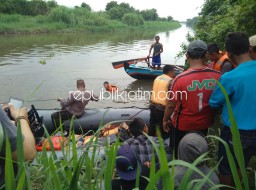Berburu Biawak, Anjing Lepas Warga Tulangan Tenggelam di Sungai