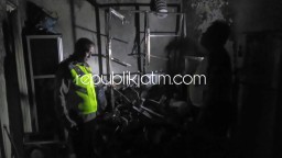 Ditinggal Jemput Anak Sekolah, Dapur Warga Grogol Ludes Terbakar