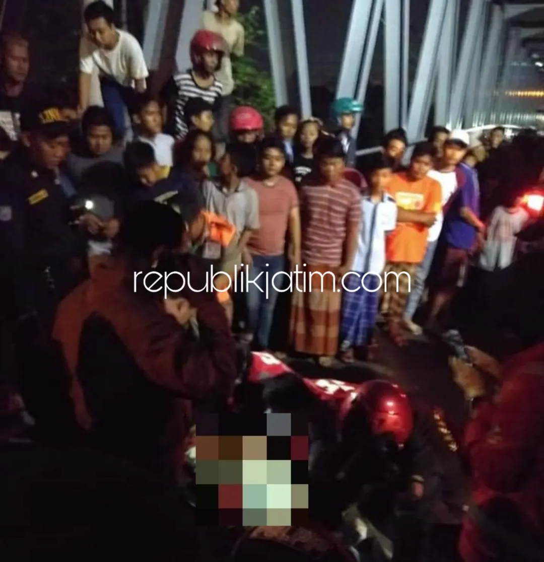 Pengendara Mio Tewas Terlindas Diseruduk Truk Trailer Hendak Belok