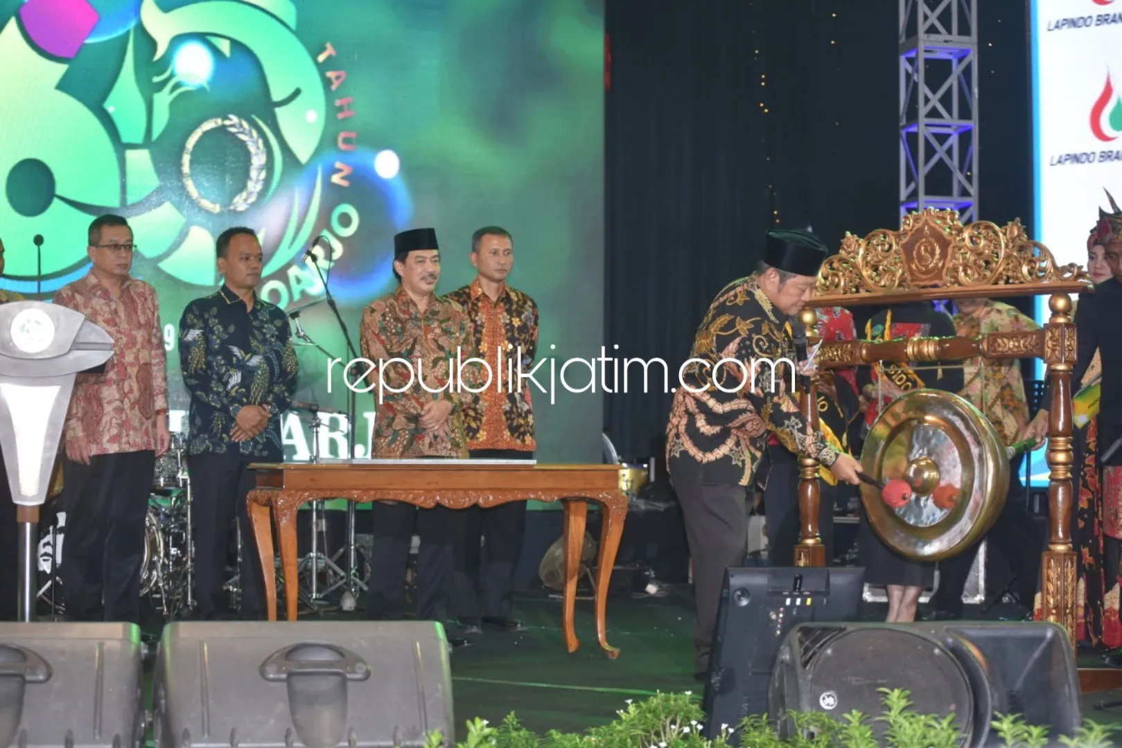Puncak Hari Jadi Sidoarjo Bersamaan Peringatan 3 Tahun Kepemimpinan Bupati dan Wabup
