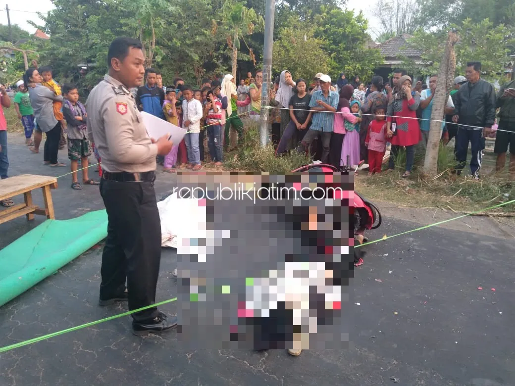 Senggolan Dua Pengendara Motor Tewas Terlindas Truk di Sidoarjo