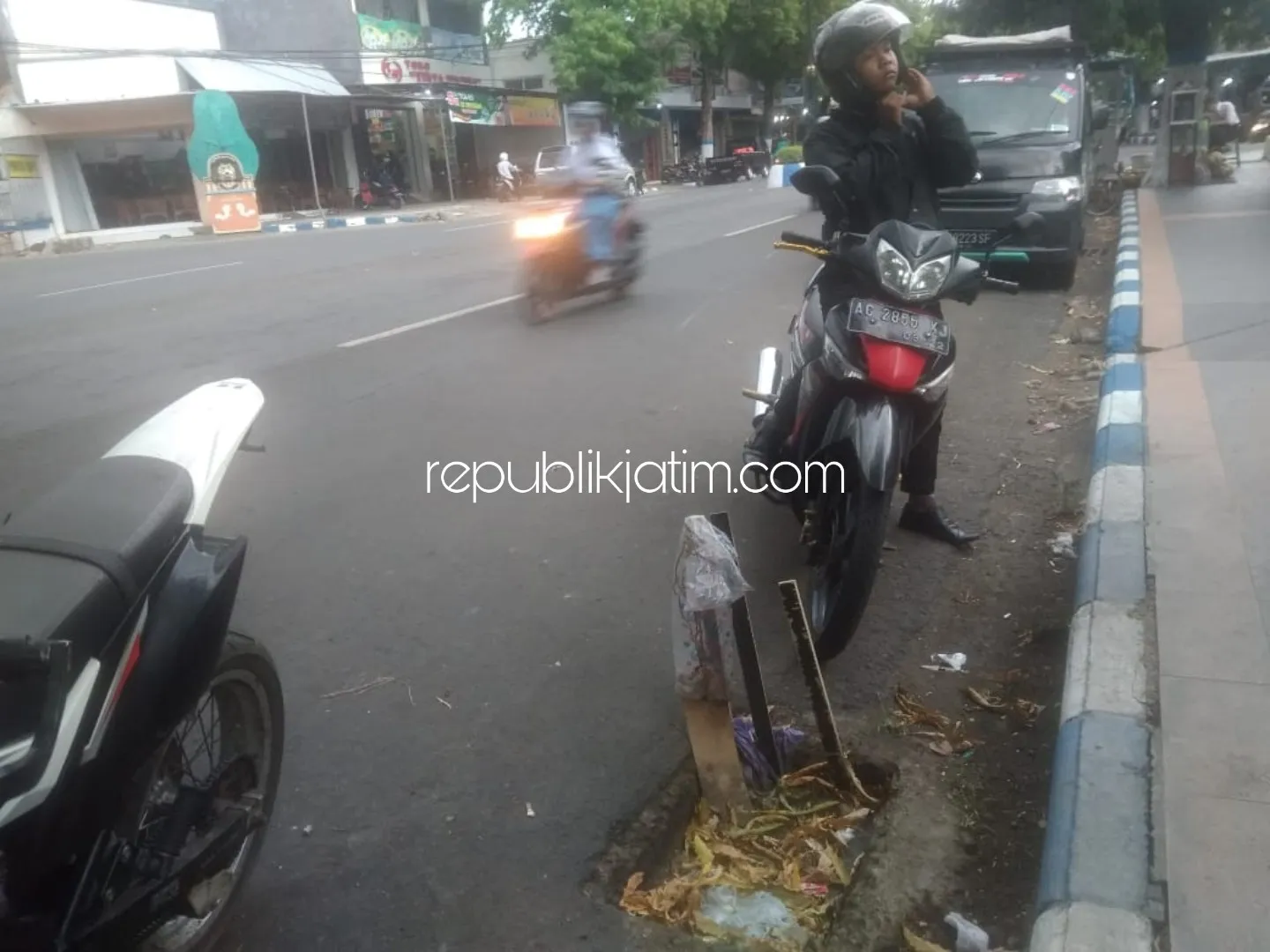Bahayakan Pengendara Motor, Banyak Mainhole Hilang Pemkab Ponorogo Cuek