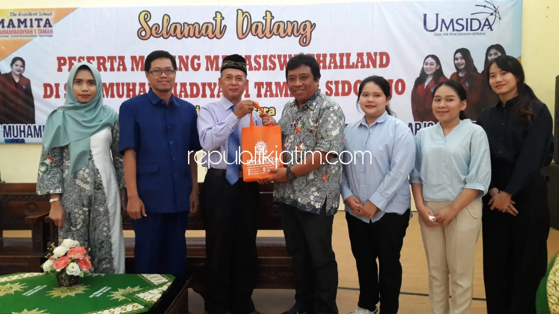 Kunjungan ke 45 Pelajar Luar Negeri, Smamita Terima Magang 3 Mahasiswi Thailand