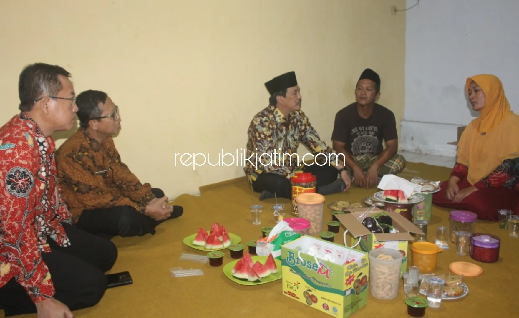Korban Tertimpa Pohon Akhirnya Meninggal, Disantuni Pemkab Sidoarjo Rp 10 Juta