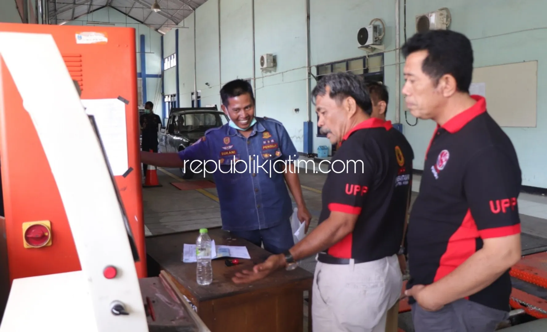Satgas Saber Pungli Sidak Uji KIR Dishub Ponorogo