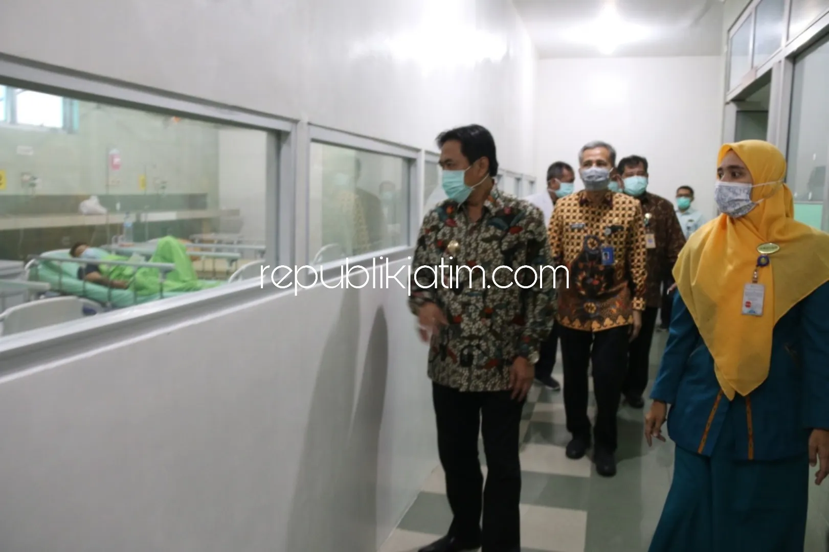 Tiga Rumah Sakit Rujukan Covid-19 di Sidoarjo Kekurangan APD dan Masker N95