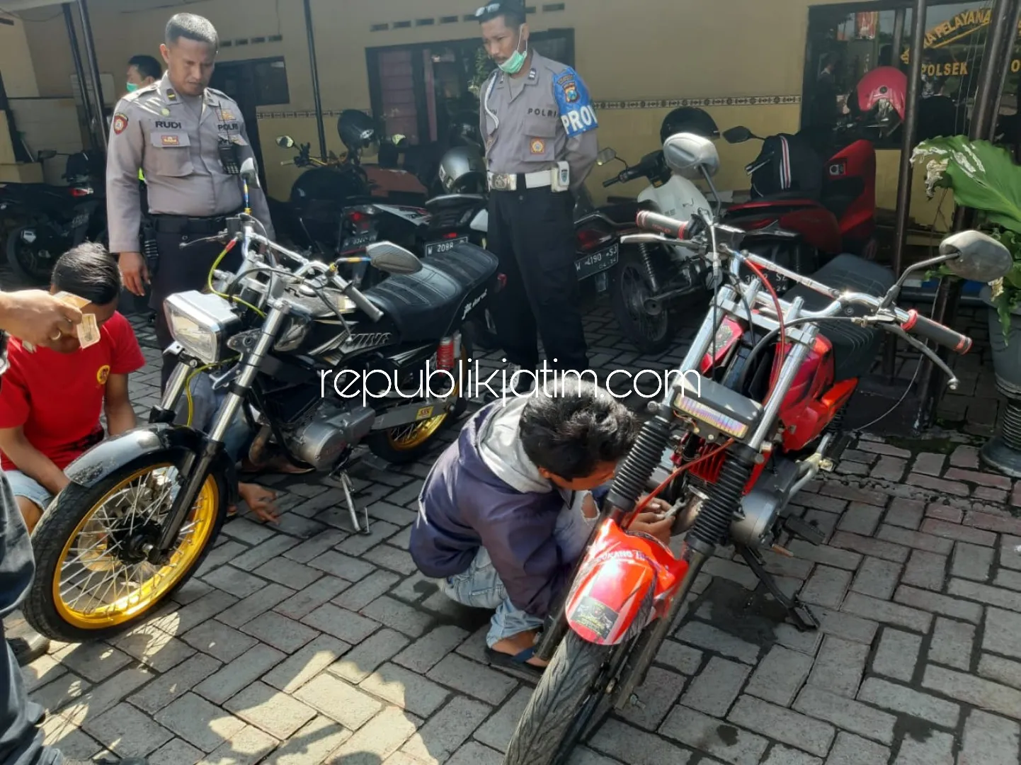 Putus Penyebaran Covid-19, Muda-Mudi Diobrak Motor Tak Standar Diamankan Polisi