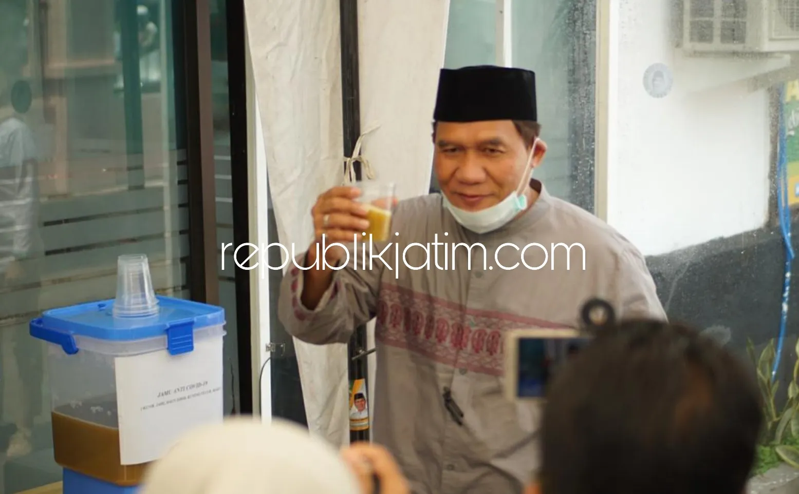 Jamu Anti Covid-19 Ala BHS, Mampu Pertahankan 6.000 Karyawan DLU Grup Terhindar Virus Corona