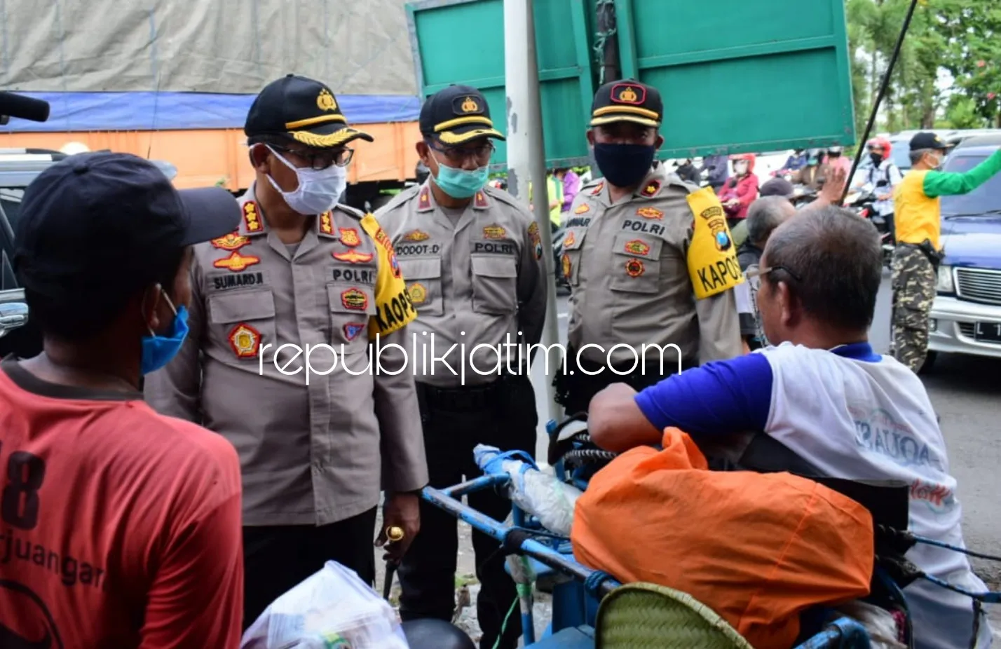 Kapolresta Sidoarjo Apresiasi Desa Mulai Bikin Pos Check Point