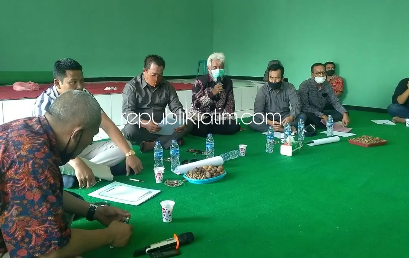 Pelaksanaan Pilkades Serentak Belum Pasti, FKKD Sidoarjo Gelar Jajak Pendapat Cakades dan Dewan