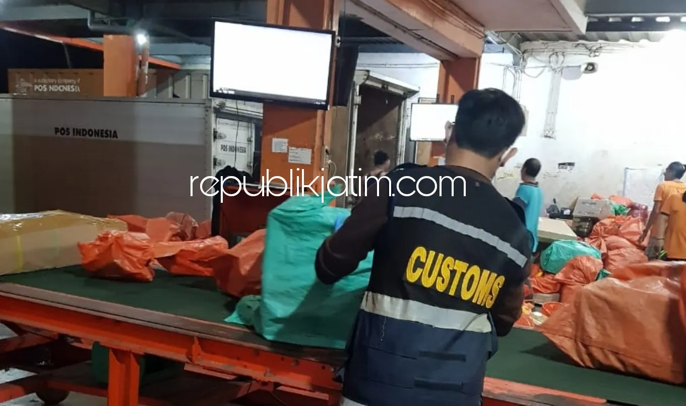 Ratusan Ribu Batang Rokok Illegal Diamankan Bea Cukai Juanda