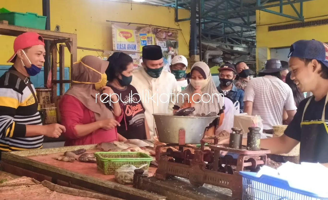 Blusukan Pasar Suko, BHS-Taufiq Siap Lengkapi Pasar Tradisional dengan Permainan Anak-anak