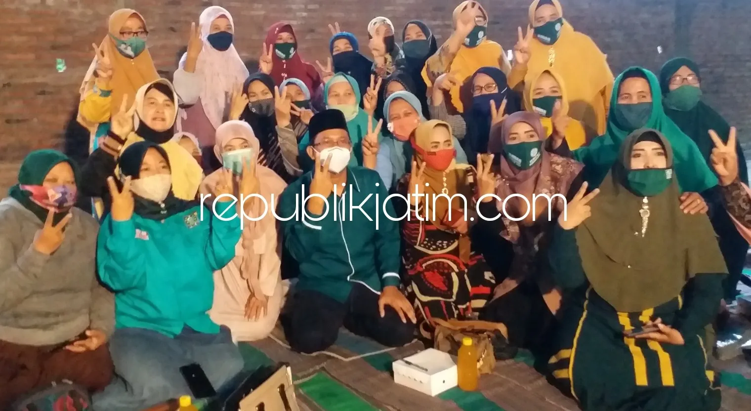 Diminta Perhatikan Madin, PAC dan MWC Krembung Makin Solid Menangkan Gus Muhdlor - Subandi di Pilkada Sidoarjo