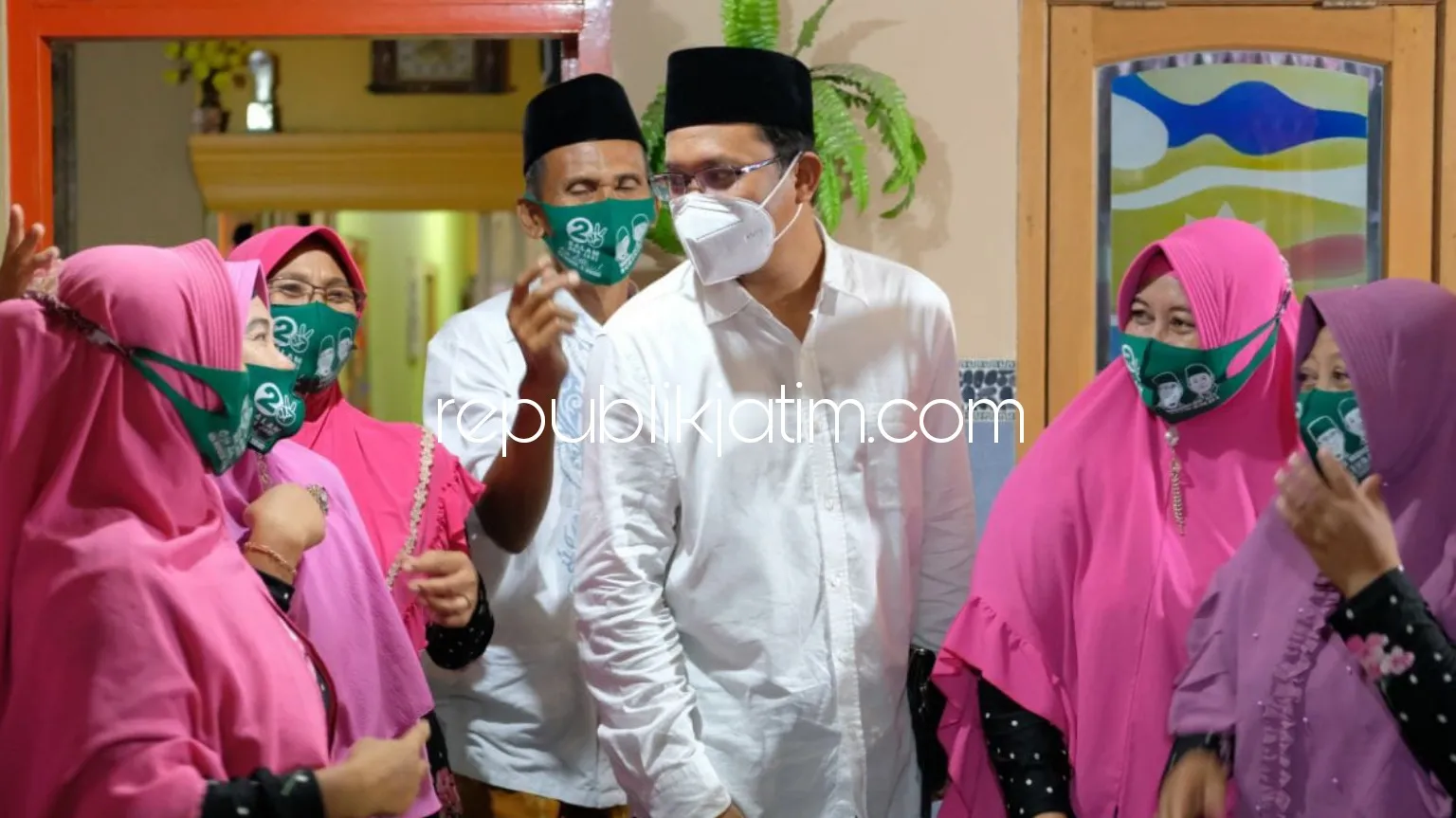 Sambut Hari Santri, Gus Muhdlor - Subandi Siapkan Program Kenaikan Insentif Guru Ngaji dan Agama