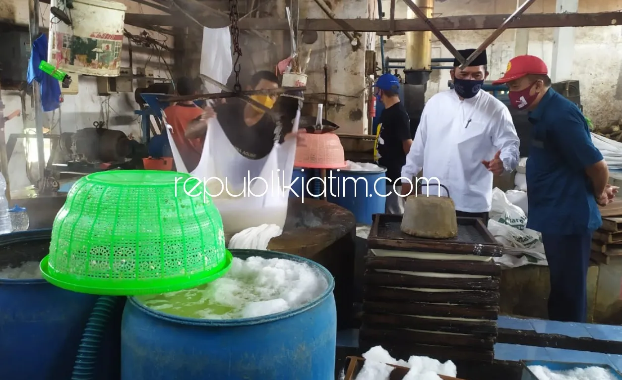 100 Hari Kerja BHS - Taufiq Bakal Selesaikan Semua Jenis Perizinan UMKM di Sidoarjo