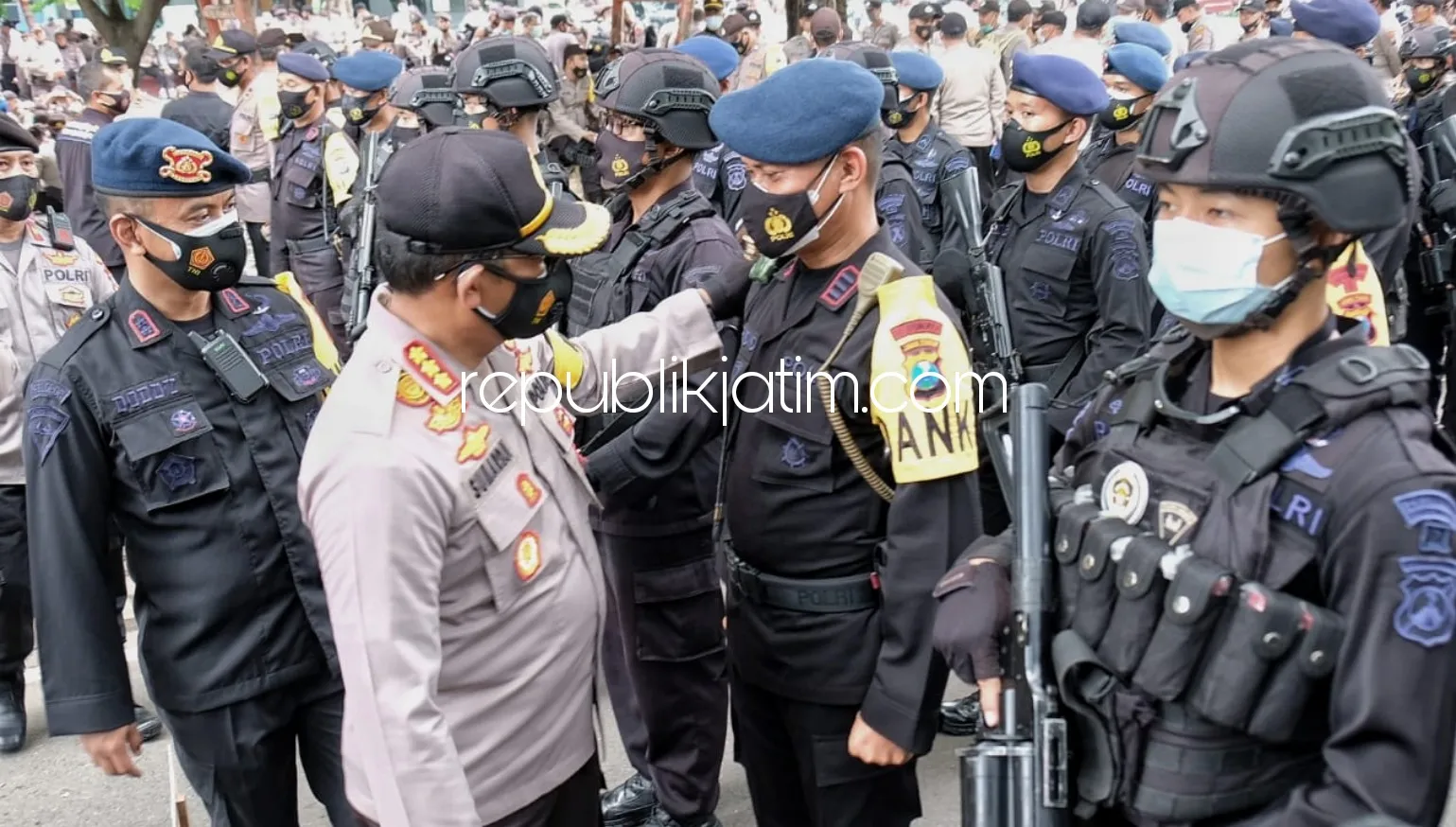 2.325 Personel Diterjunkan Amankan Pilkades Serentak di 173 Desa di Sidoarjo