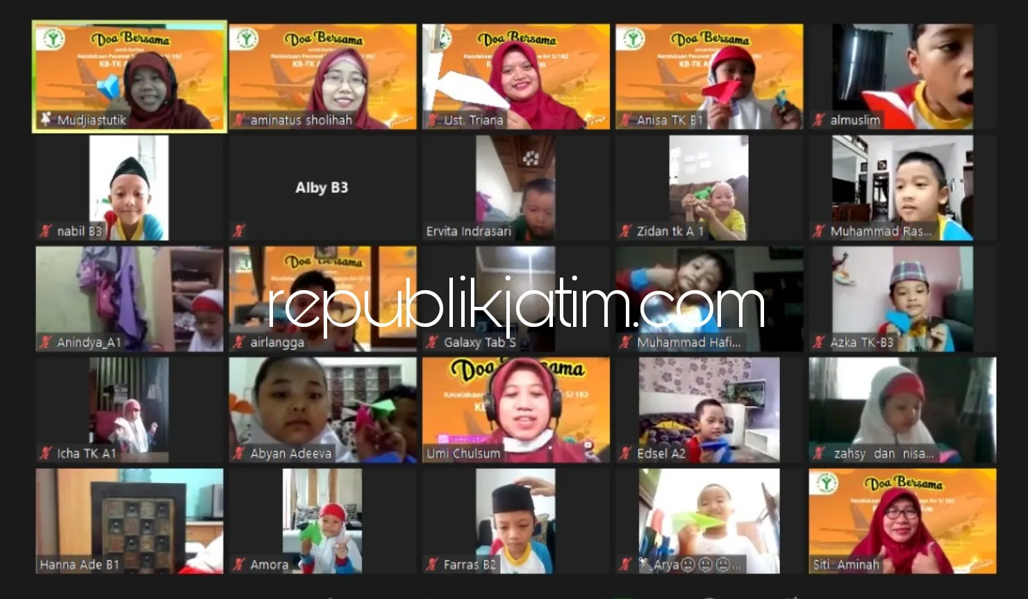 Ratusan Siswa KB-TK Al Muslim Doa Bersama untuk Korban Sriwijaya Air SJ 182 Secara Virtual