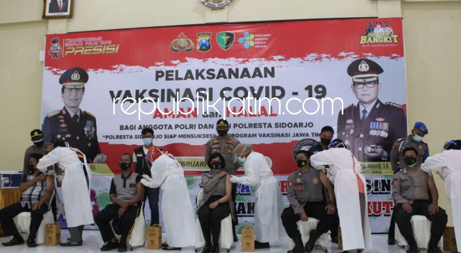 Ribuan Anggota dan ASN Polresta Sidoarjo Divaksin Covid-19 Perdana