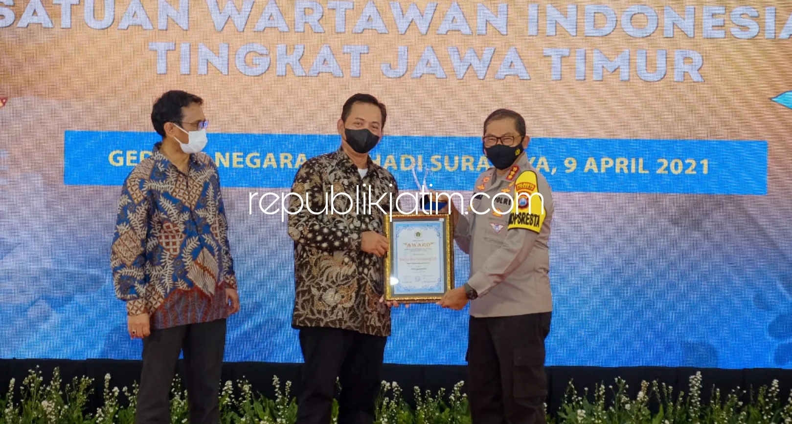 PWI Jatim Menobatkan Kapolresta Sidoarjo Sebagai Tokoh Kamtibmas 2021