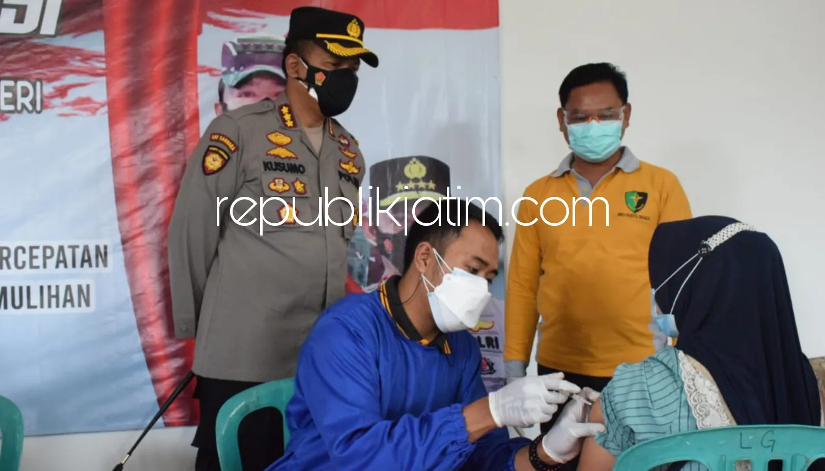 Kapolresta Sidoarjo Tinjau Vaksinasi Gotong Royong Ribuan Karyawan PT Young Tree Industries