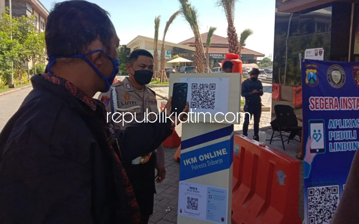 Masuk Polresta Sidoarjo, Wajib Tunjukkan Sertifikasi Vaksin Covid-19 Lewat Aplikasi PeduliLindungi