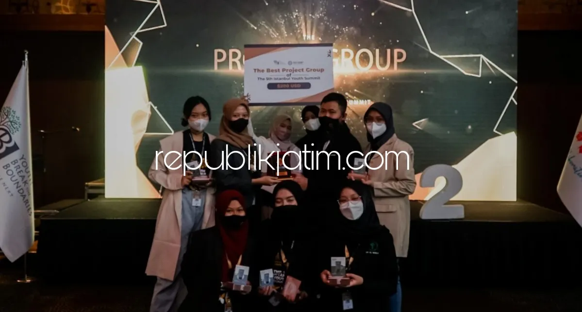 Prestasi Siswi SMA Al Muslim Sherly Raih The Best Project Group di Istanbul Youth Summit