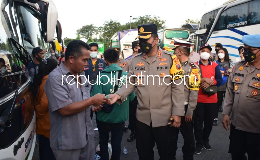 Kapolresta Sidoarjo Cek Arus Balik di Terminal Bungurasih, Setiap PO Bus Tambah Dua Armada
