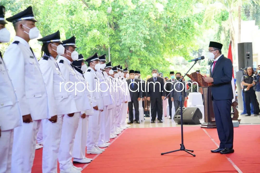 Tanpa Kades Bogempinggir Terpilih, Bupati Sidoarjo Lantik 83 Kades Terpilih Hasil Pilkades Serentak 2022