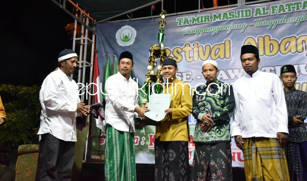 Seni Al Banjari Berkembang Pesat, Gus Muhdlor Ajak Generasi Milenial Sidoarjo Gemakan Shalawat