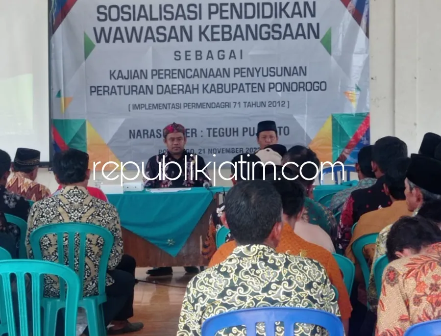Warga Munggu Ponorogo Digembleng Pendidikan Wawasan Kebangsaan