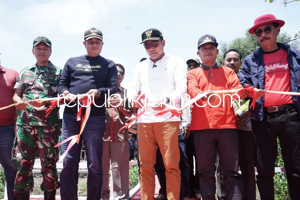 Andalkan Suasana Alami, Wabup Sidoarjo Resmikan Desa Wisata Susur Sungai Tambakcemandi Sedati