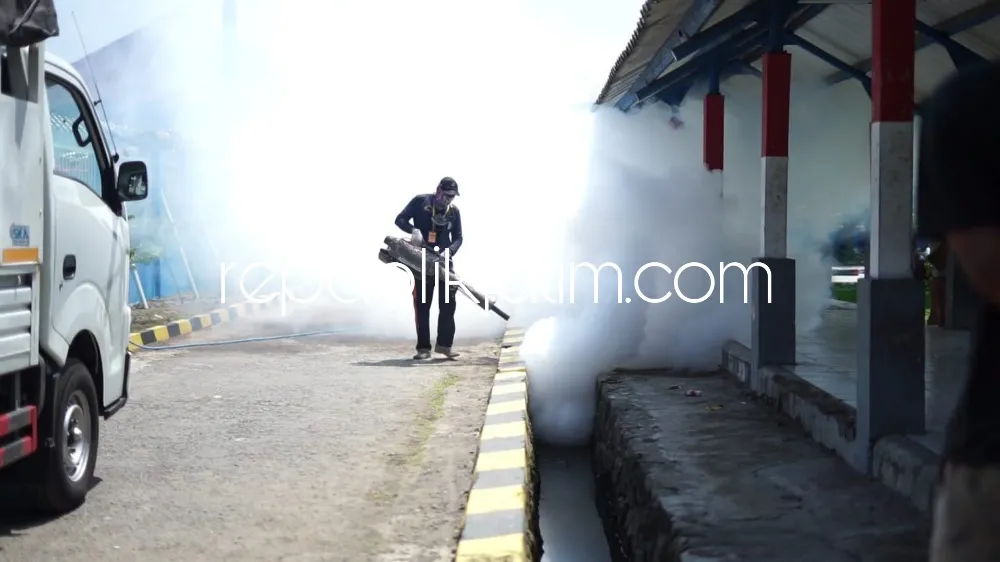 Antisipasi Demam Berdarah, Lapas Porong Fogging Kamar Hunian Warga Binaan