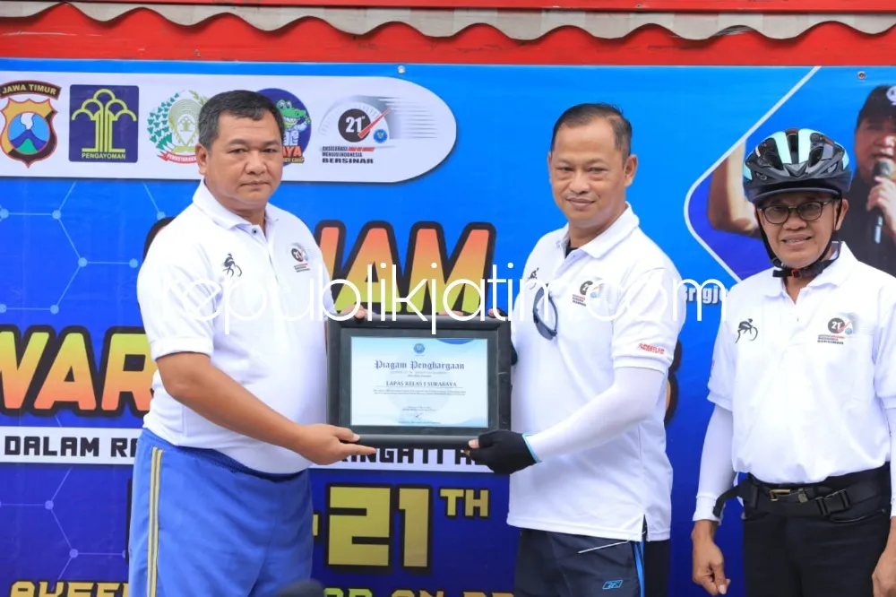 Wujudkan Lapas Bersinar, Lapas Surabaya di Porong Terima Penghargaan BNNP Jatim