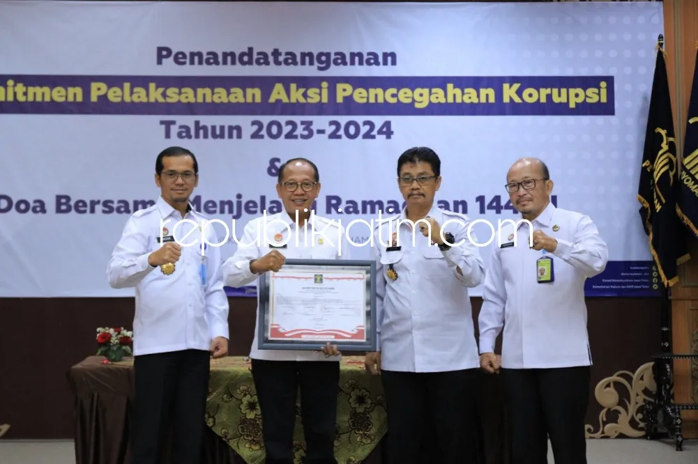 Kakanwil Kemenkumham Jatim Motori Jajaran Tandatangani Komitmen Pencegahan Korupsi