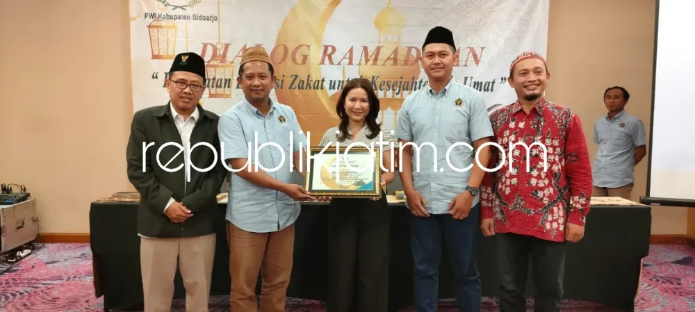Gandeng Baznas dan Favehotel, PWI Sidoarjo Kupas Tuntas Literasi Zakat, Infaq dan Sedekah
