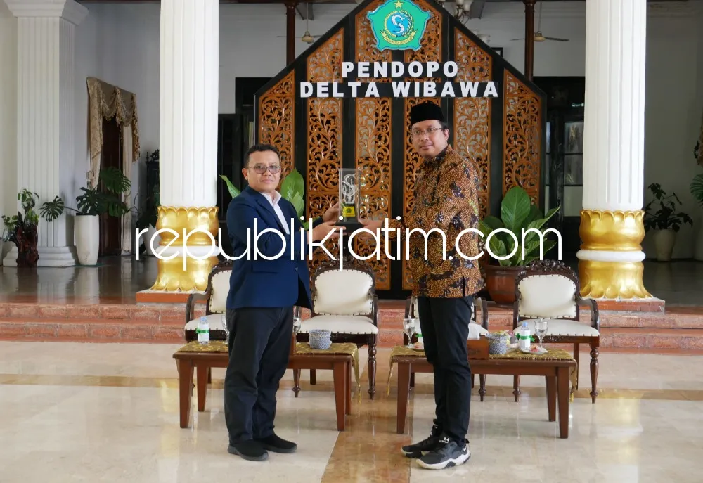 Sebar Ratusan Mahasiswa UNIBRAW, Gus Muhdlor Ajak Peserta MMD Kolaborasi Majukan Potensi Desa di Sidoarjo