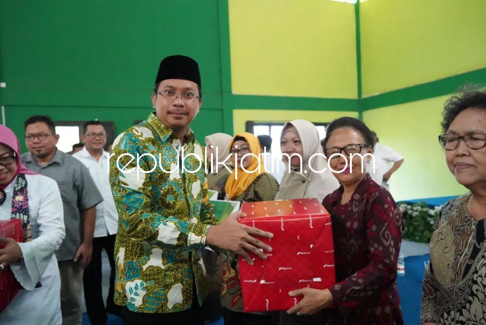 Dukung Program Pemkab Sidoarjo, Gus Muhdlor Apresiasi Nakes dan Kader Kesehatan