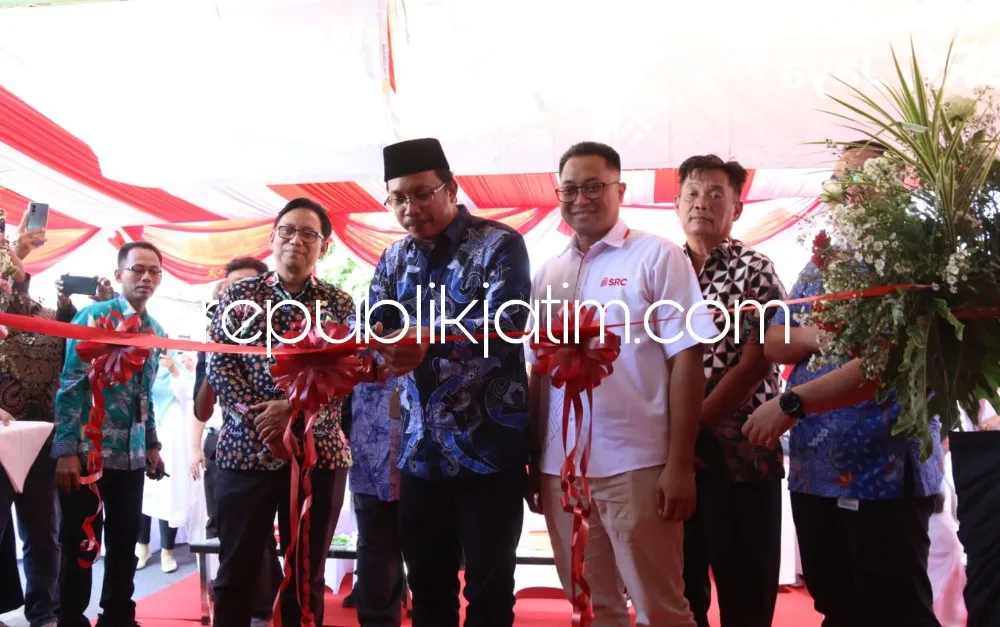 Bangun Toko Klontong, Gus Muhdlor Ajak Kolaborasi PT HM Sampoerna Bangkitkan UMKM di Sidoarjo